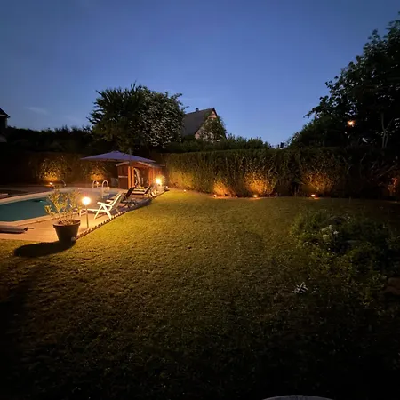 185 M Duplex With Pool Near Strasbourg