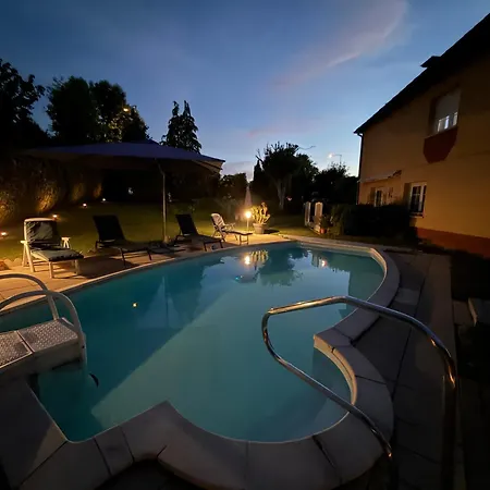 Prázdninový dům 185 M Duplex With Pool Near Strasbourg